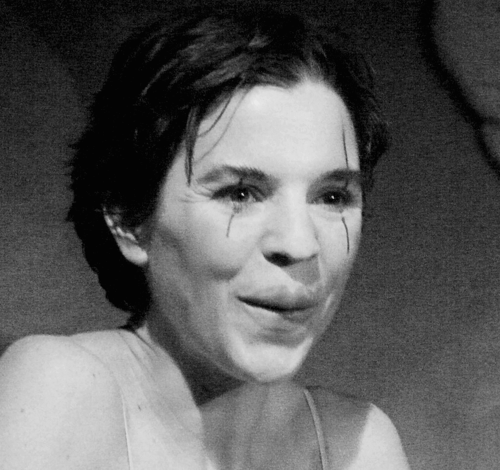 Danse contemporaine, clown et massage